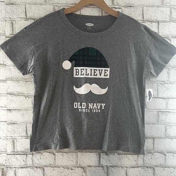 Old Navy Tops - NWT Loose-Fit Santa Believe Graphic Easy Tee | Old Navy size Medium Gray